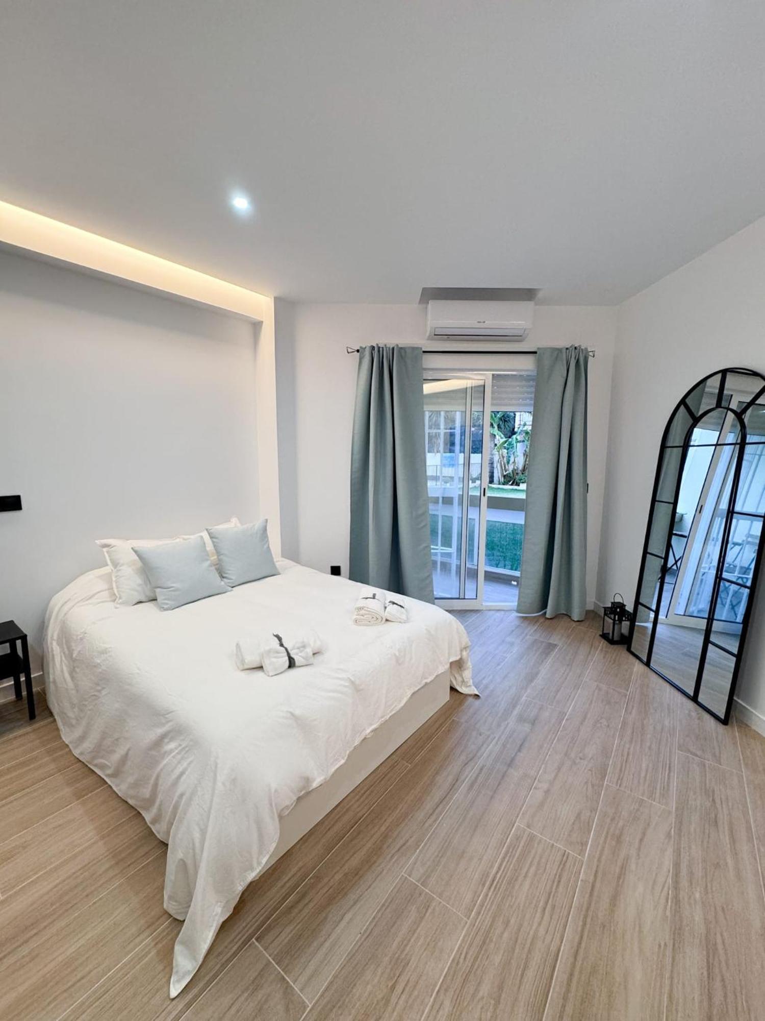 Cactus Stay Apartamento Torremolinos Eksteriør billede